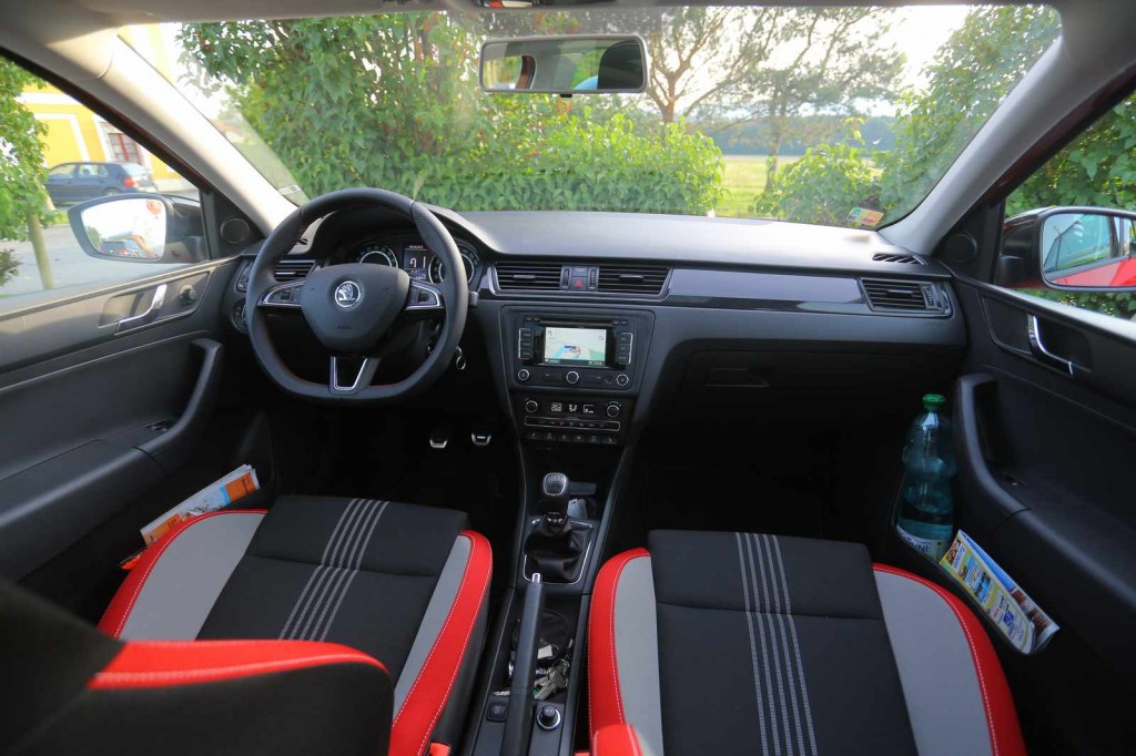 Recenze Test Skoda Rapid 1 6 Tdi 2016